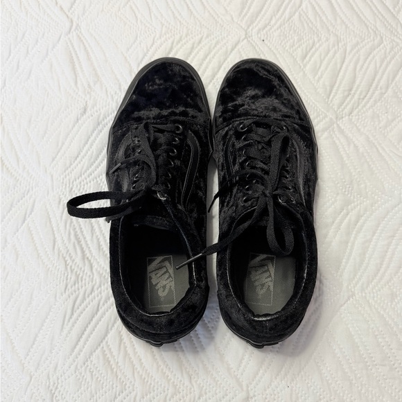 Vans Old School Women’s Black Velvet Low Top Sneakers. Size 9.5 - Picture 5 of 8